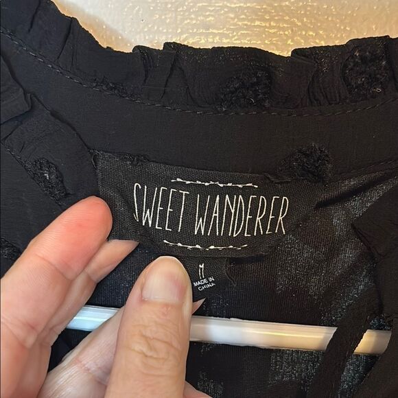 Sweet Wanderer Women’s Black Sleeveless Mini Dress with Textured Fabric Size Med - Picture 5 of 6